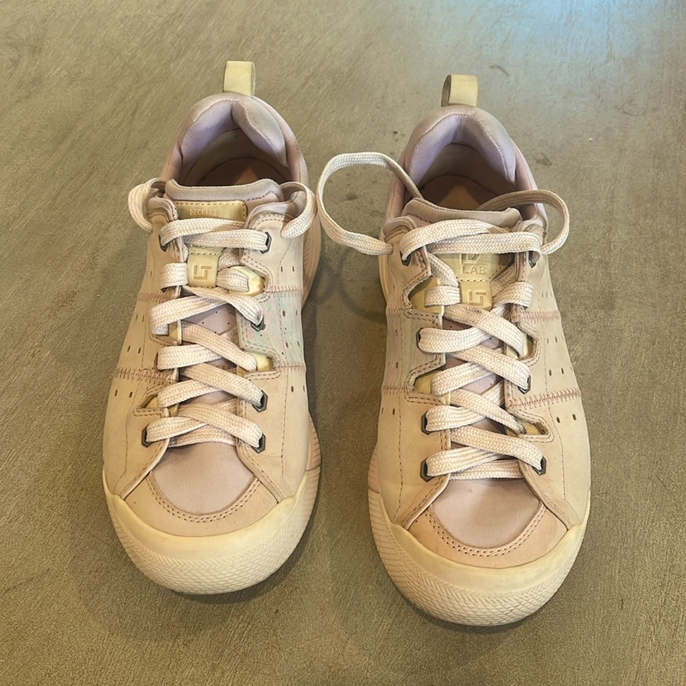 DECKERS X LAB X-Scape NBK low | women’s size 8.5